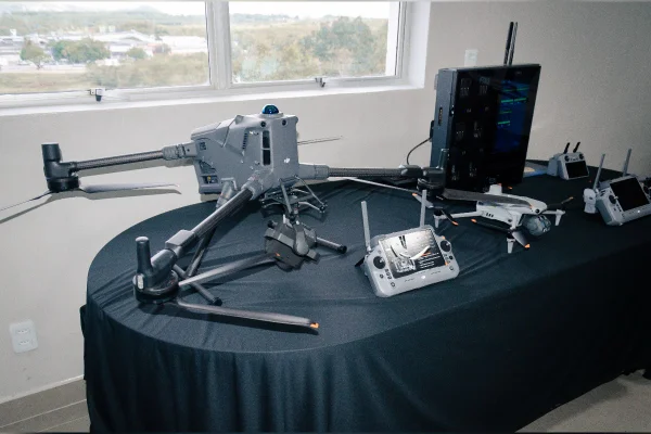Drones de última geração reforçam segurança em presídios do país