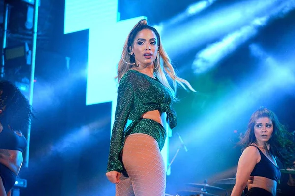 “Machika”: nova parceria de Anitta e J.Balvin tem data de estreia