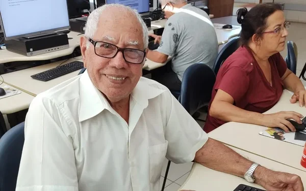 goias idoso 91 anos aula de informatica