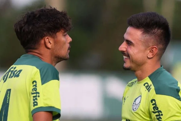 Gustavo Scarpa pede à Justiça 30% do salário de Willian Bigode