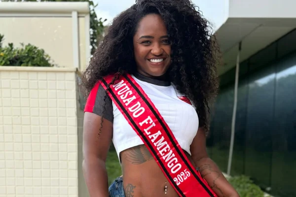 Apaixonada pelo Flamengo, Yonna Galvão é eleita musa do clube carioca - Metrópoles