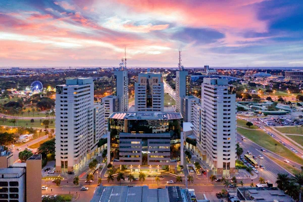 Hotel Meliá Brasil 21 se prepara para receber fãs do The Killers