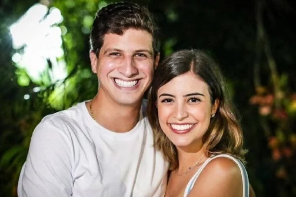 O prefeito do Recife, João Campos, e a deputada federal Tabata Amaral. Eles são namorados e filiados ao PSB.