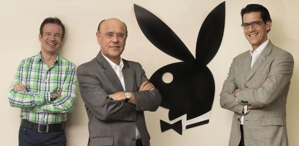“Coelhinhas” da Playboy acusam donos da publicação de assédio sexual