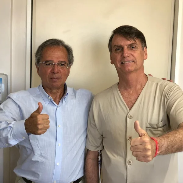 Guru de Bolsonaro é alvo de investigação do MPF por suspeita de fraude