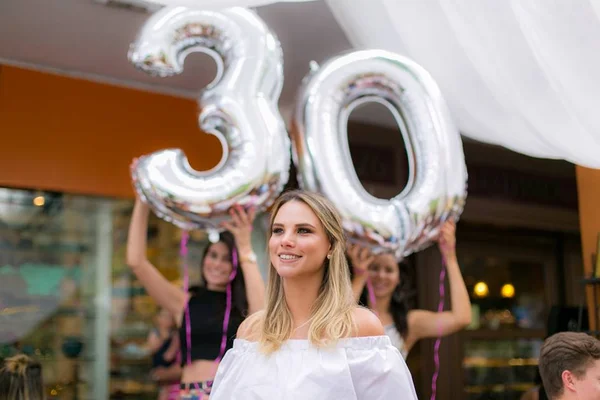 Advogada Nathalia Paiva celebra 30 anos com brunch no Daniel Briand