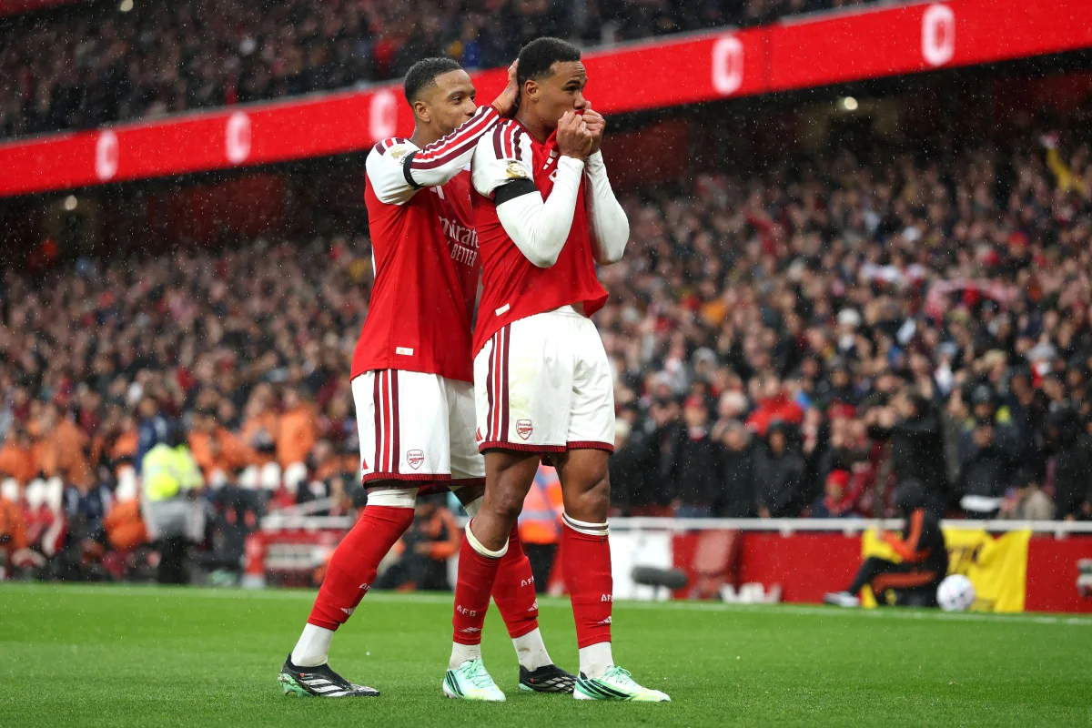 Ezri Konsa e Gabriel Magalhães marcaram os gols do Arsenal contra o Everton Ezri Konsa e Gabriel Magalhães marcaram os gols do Arsenal contra o Everton