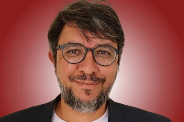 Carlos Machado, candidato do PCB ao governo de São Paulo - Metrópoles
