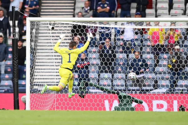 Puskás? Na Eurocopa, tcheco faz o gol que Pelé não fez. Veja