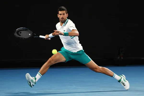 Djokovic vence Medvedev e conquista Aberto da Austrália pela 9ª vez - destaque galeria