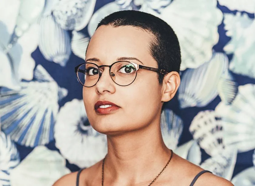 <b>Aline Valek (foto) e Ana Maria Gonçalves: domingo (26/8), das 14h às 16h</b>. Ambas de Minas Gerais, as autoras de literatura fantástica debatem o espaço da mulher num gênero historicamente masculino. Gonçalves escreveu Um Defeito de Cor e em 2018 lança Quem É Josenildo?, narrativa em que São Paulo ganha independência do resto do Brasil. Valek, criada em Brasília, publicou As Águas-Vivas Não Sabem de Si <b>Aline Valek (foto) e Ana Maria Gonçalves: domingo (26/8), das 14h às 16h</b>. Ambas de Minas Gerais, as autoras de literatura fantástica debatem o espaço da mulher num gênero historicamente masculino. Gonçalves escreveu Um Defeito de Cor e em 2018 lança Quem É Josenildo?, narrativa em que São Paulo ganha independência do resto do Brasil. Valek, criada em Brasília, publicou As Águas-Vivas Não Sabem de Si