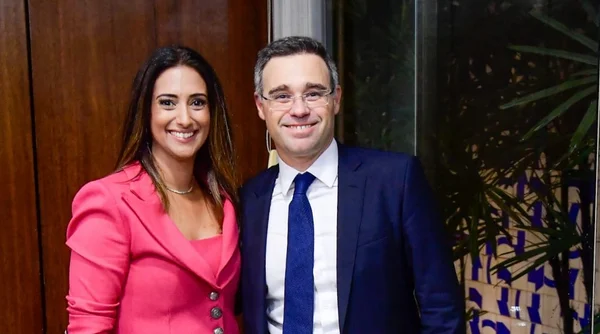 Flávia Arruda e André Mendonça