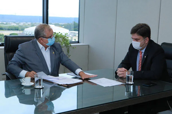 Izalci vai ao MP informar descumprimento de acordo do GDF referente a R$ 43,1 mi