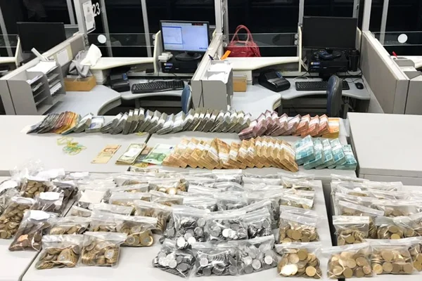Em um ano, padres “sumiram” com R$ 1 milhão de fiéis do Entorno