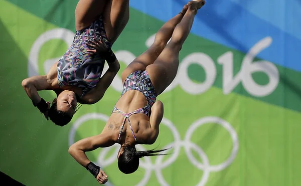 Maratona de sexo encerra carreira conjunta de dupla de brasileiras