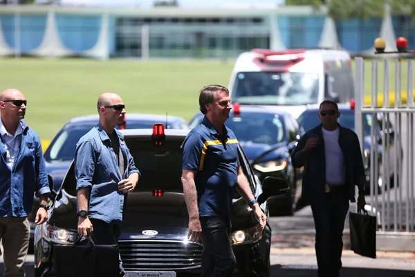 Detectores, revistas e “mosca”: a segurança na convenção de Bolsonaro