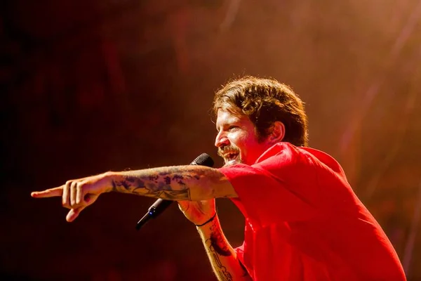 Saulo Fernandes encerra a folia do Carnaval no Parque