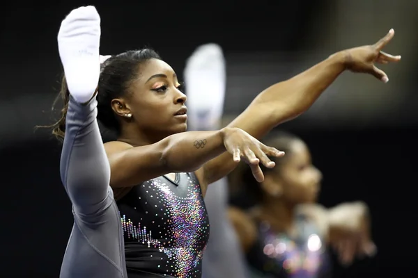 Simone Biles faz história em competição nacional de Ginástica nos EUA