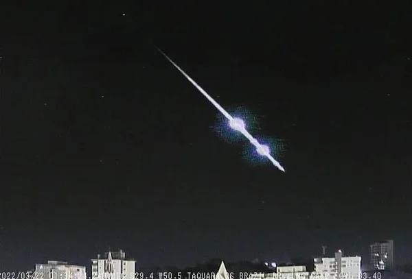 Meteoro foi visto no céu do RS