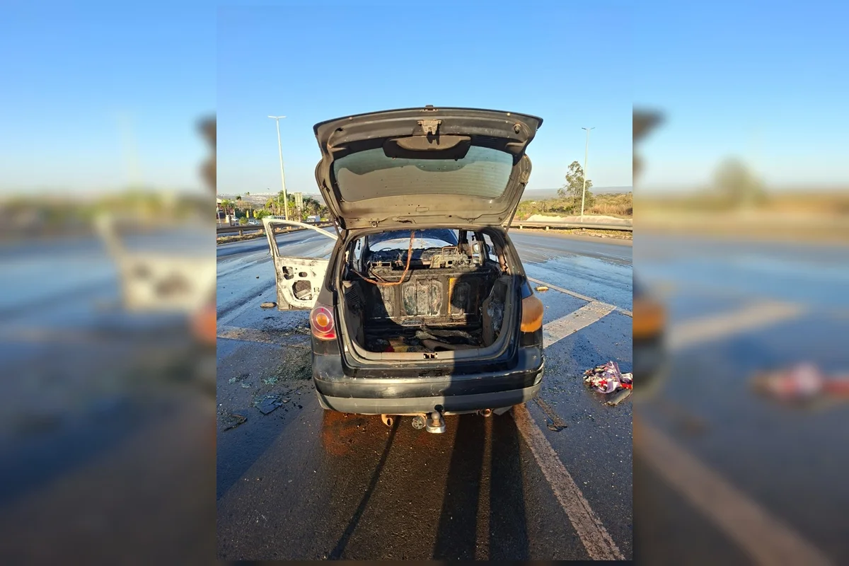O Corpo de Bombeiros Militar do Distrito Federal (CBMDF) foi acionado para atender a ocorrência por volta das 6h35 O Corpo de Bombeiros Militar do Distrito Federal (CBMDF) foi acionado para atender a ocorrência por volta das 6h35