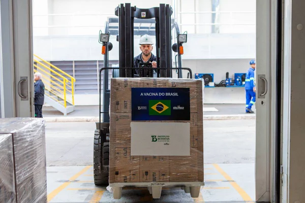 entrega de doses da coronavac