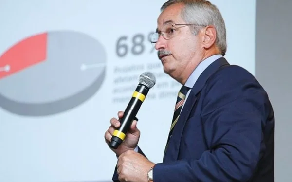 Ex-ministro defende revisão de acordo de exportação de carne com China