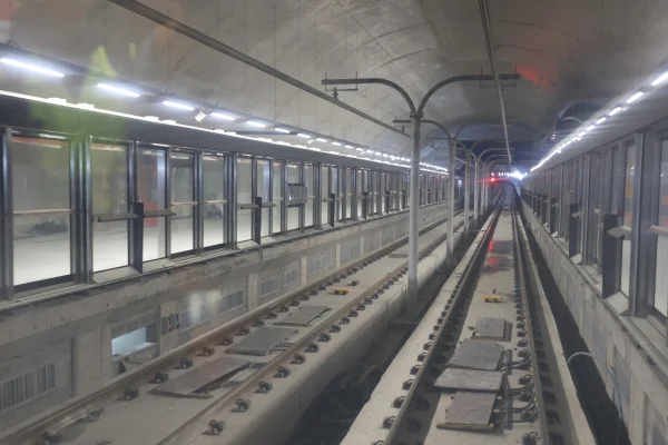 linha 6-laranja transferência estação linha 7-rubi