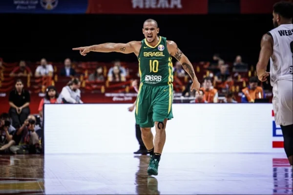 Brasil vence a Nova Zelândia na estreia do Mundial de Basquete