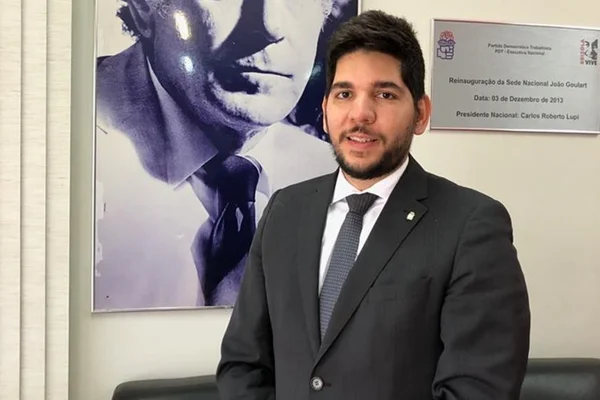 Léo Bijos será o secretário de Juventude na gestão Ibaneis