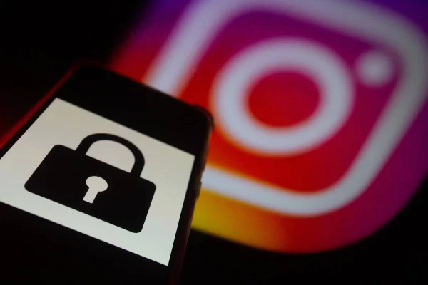 Juíza condena Instagram a indenizar usuário que teve perfil hackeado