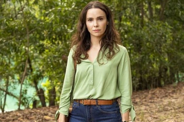 Débora Falabella fala sobre Avenida Brasil 2: “História tá emocionante” - destaque galeria Débora Falabella fala sobre Avenida Brasil 2: “História tá emocionante” - destaque galeria
