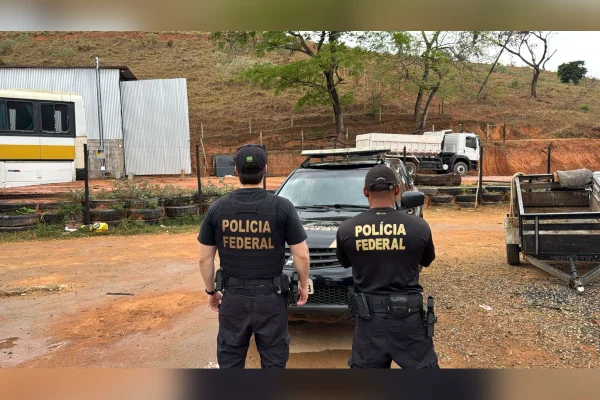 PF: homem movimenta R$ 24 milhões enviando brasileiros ilegalmente aos EUA