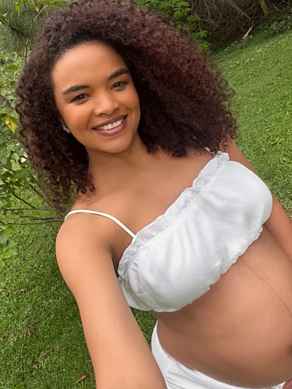 Lucy Ramos exibe barrigão na reta final da gravidez da segunda filha; fotos - destaque galeria
