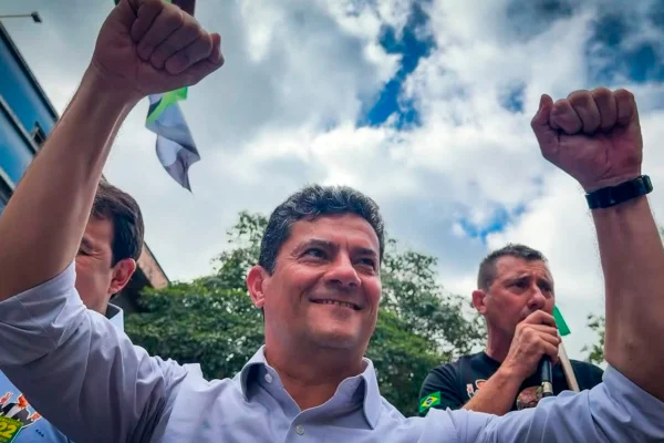 Moro gasta R$ 50 mil com inteligência artificial na campanha - destaque galeria Moro gasta R$ 50 mil com inteligência artificial na campanha - destaque galeria