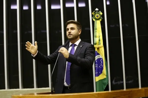 Wladimir Garotinho (PSD) vence eleição em Campos dos Goytacazes (RJ)
