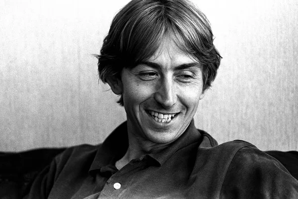 Mark Hollis, da banda Talk Talk, morre aos 64 anos
