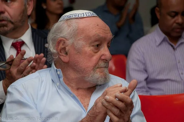 Morre Raymond Frajmund, fotógrafo e pioneiro