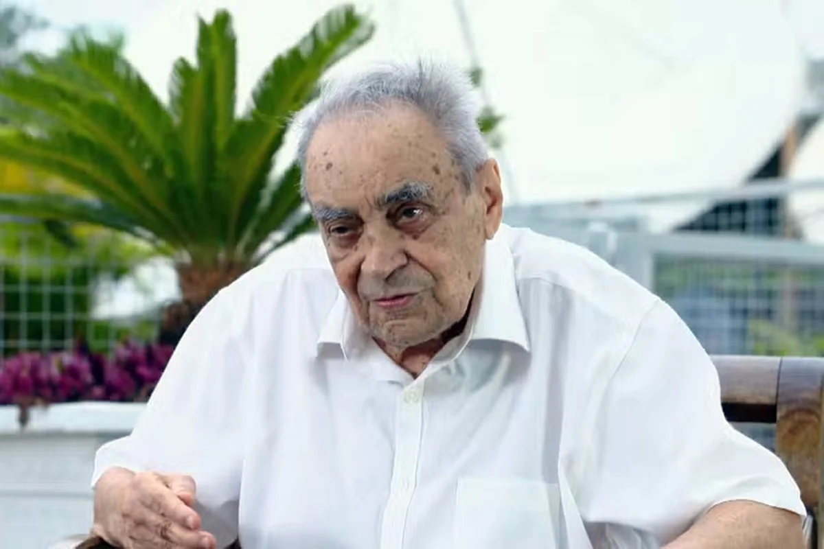 Morre o jornalista Carlos Bastos, que participou do lançamento do JN - imagem 5 Morre o jornalista Carlos Bastos, que participou do lançamento do JN - imagem 5