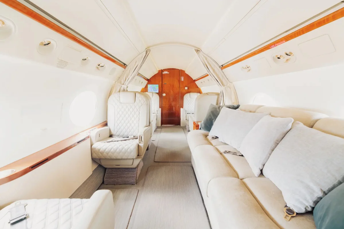 Jato Gulfstream G400 da empresa Baires Fly Jato Gulfstream G400 da empresa Baires Fly