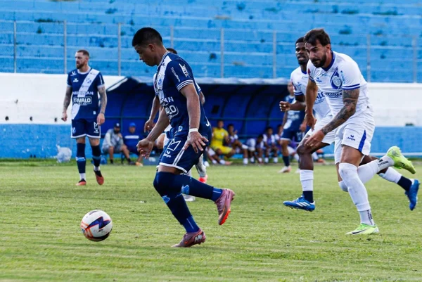 Taubaté empata com Monte Azul por 3 x 3 em jogão pelo Paulistão A2