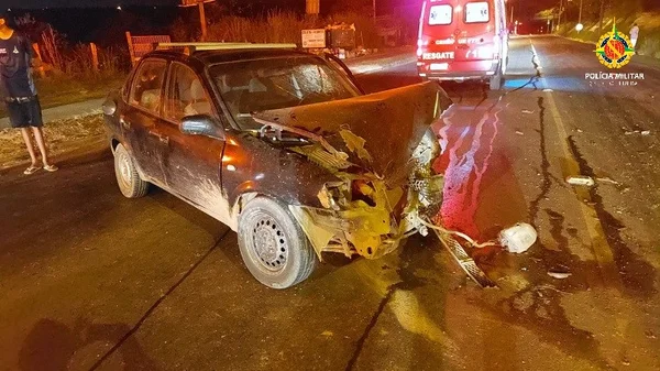 Carros bateram de frente no Gama