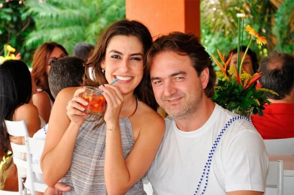 Ticiana Villas Boas e o marido Joesley Batista em momento de lazer
