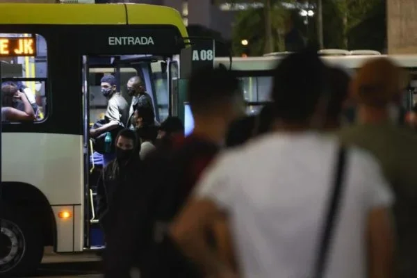 Ônibus