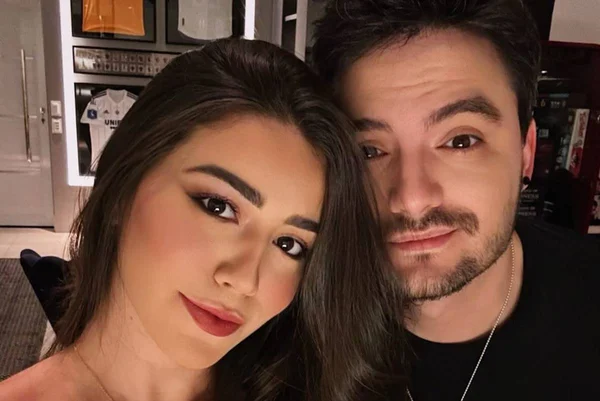 Foto colorida de Juliane Carvalho, novo affair de Felipe Neto - Metrópoles