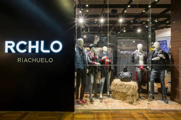 vitrine loja Riachuelo