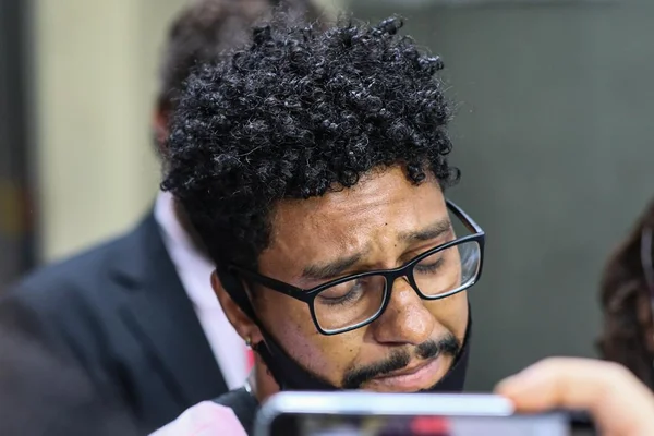 “Todos vão pagar, PMs e o comandante também”, diz namorado de Kathlen