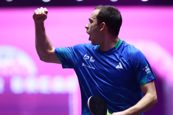 Champions de Montpellier: Calderano vence Sidorenko e avança para semifinal