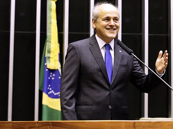 Deputado Gustavo Fruet (PDT-PR)