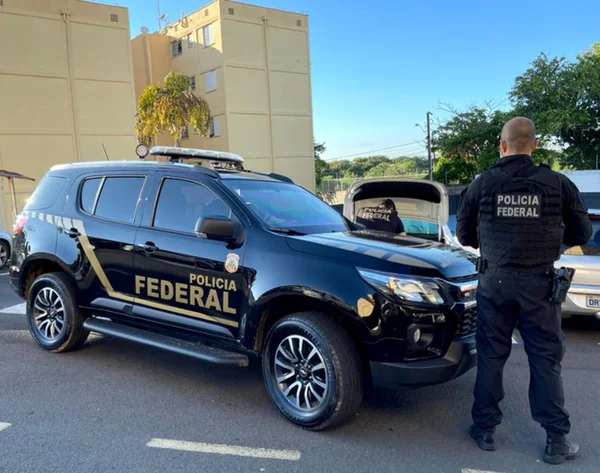Operacao da PF mira suspeitos de assalto em Aracatuba