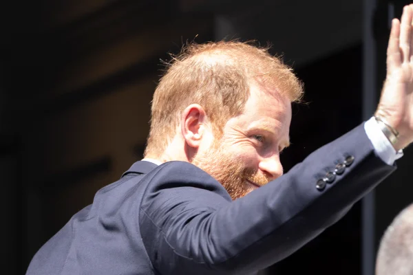 Rei Charles sofre revés após caos com Harry no Palácio de Buckingham - destaque galeria Rei Charles sofre revés após caos com Harry no Palácio de Buckingham - destaque galeria